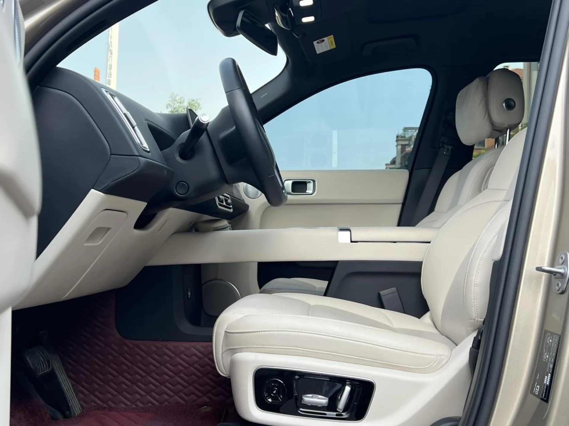 Lixiang L9 фото 6