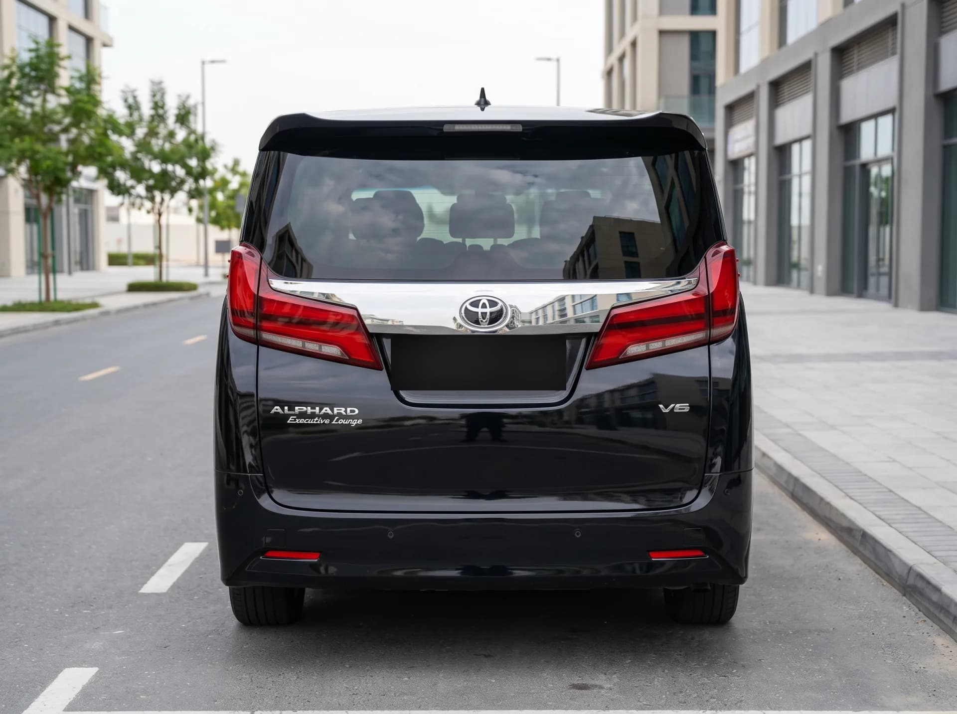 Toyota Alphard фото 4