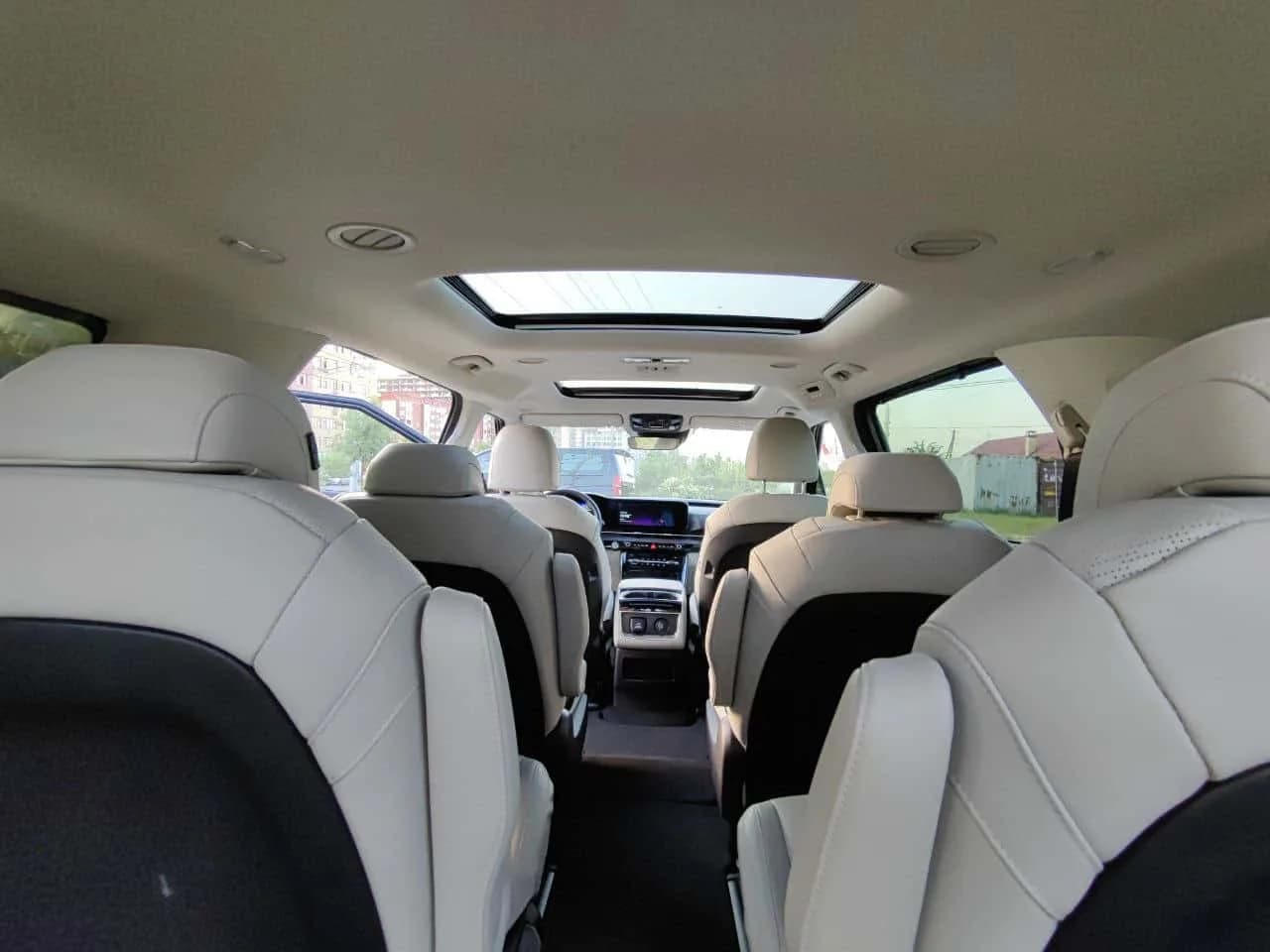 Kia Carnival фото 11