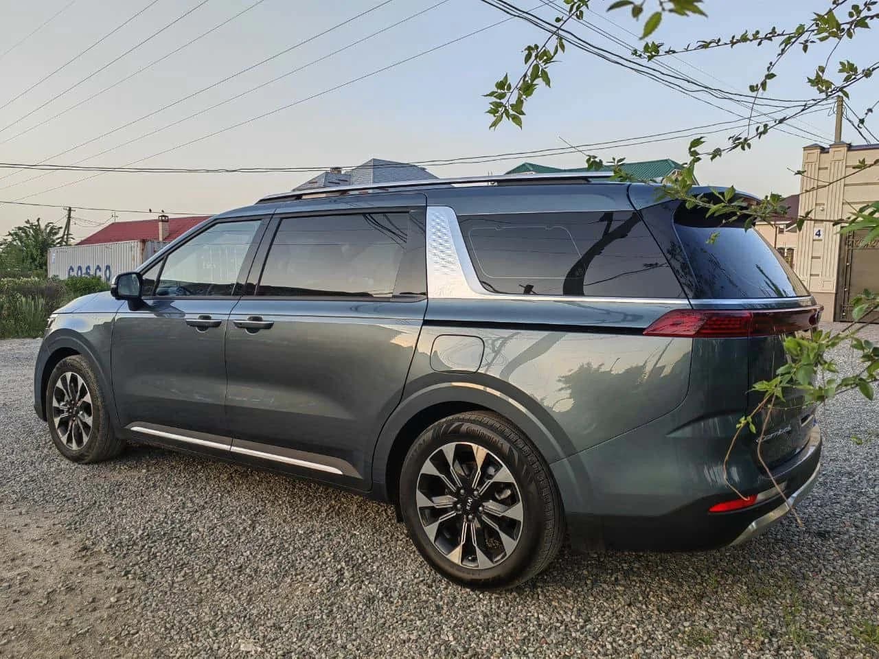 Kia Carnival фото 3