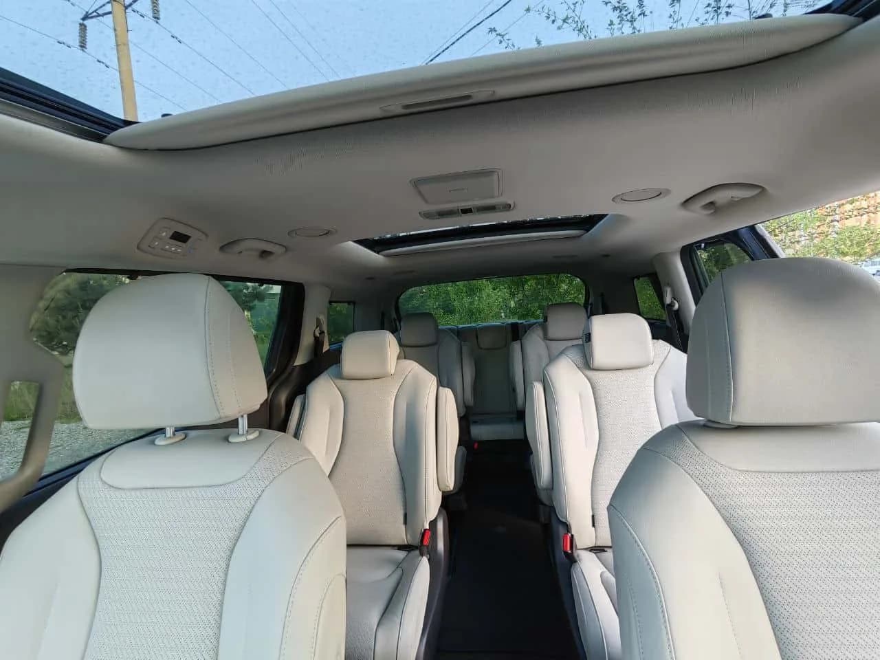 Kia Carnival фото 9