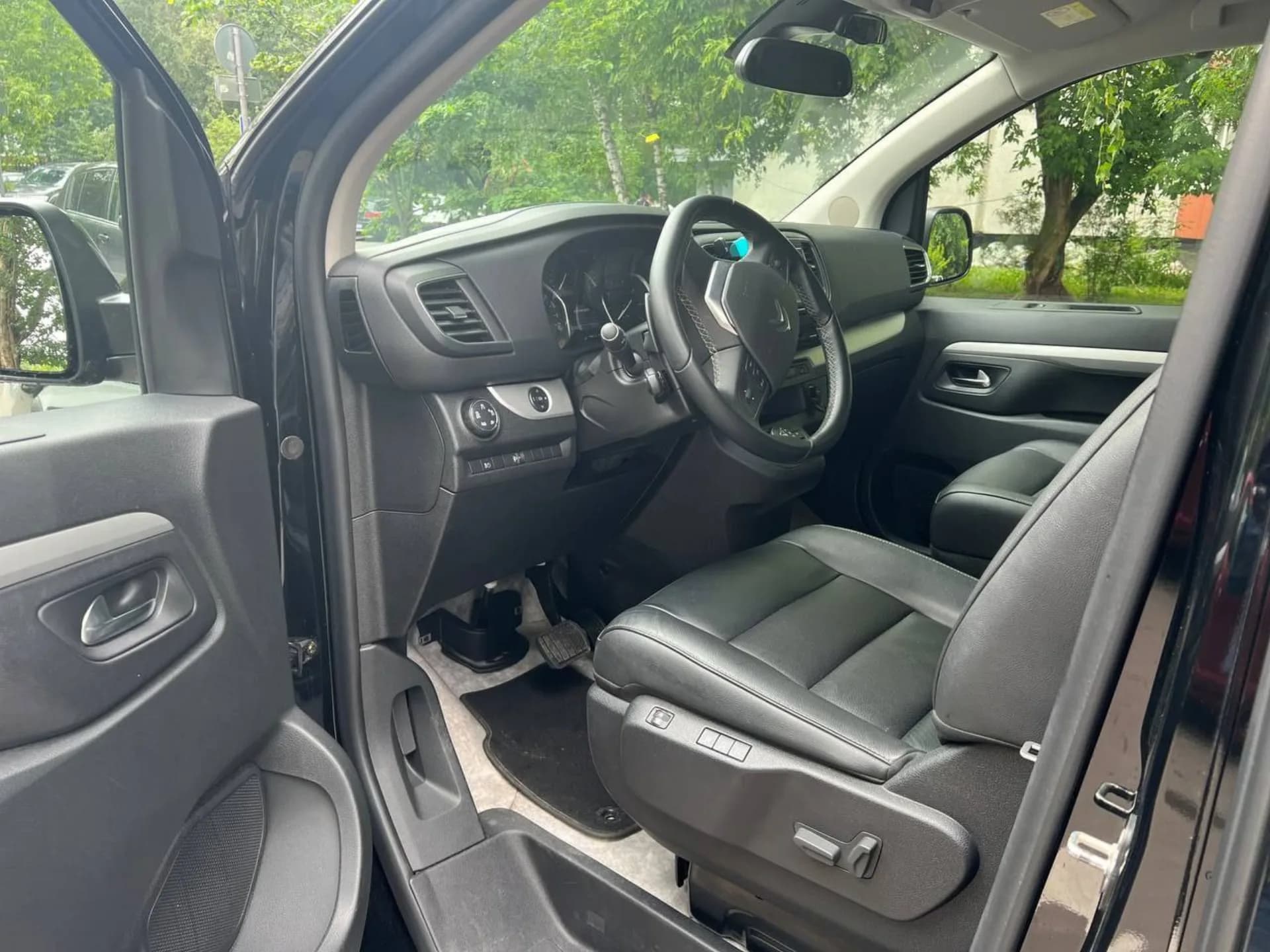 Citroen SpaceTourer фото 3