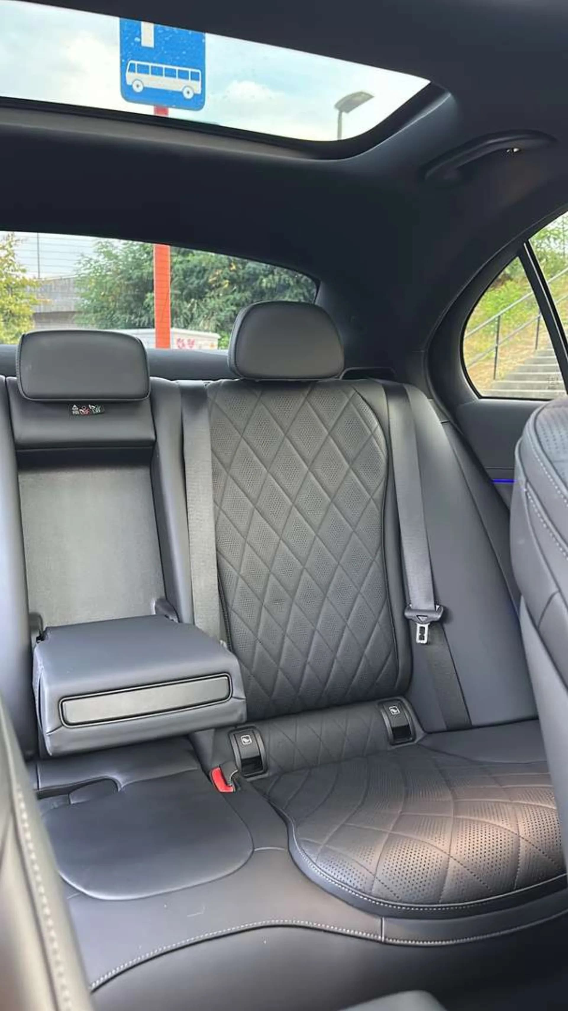 Mercedes-Benz E-класс фото 8