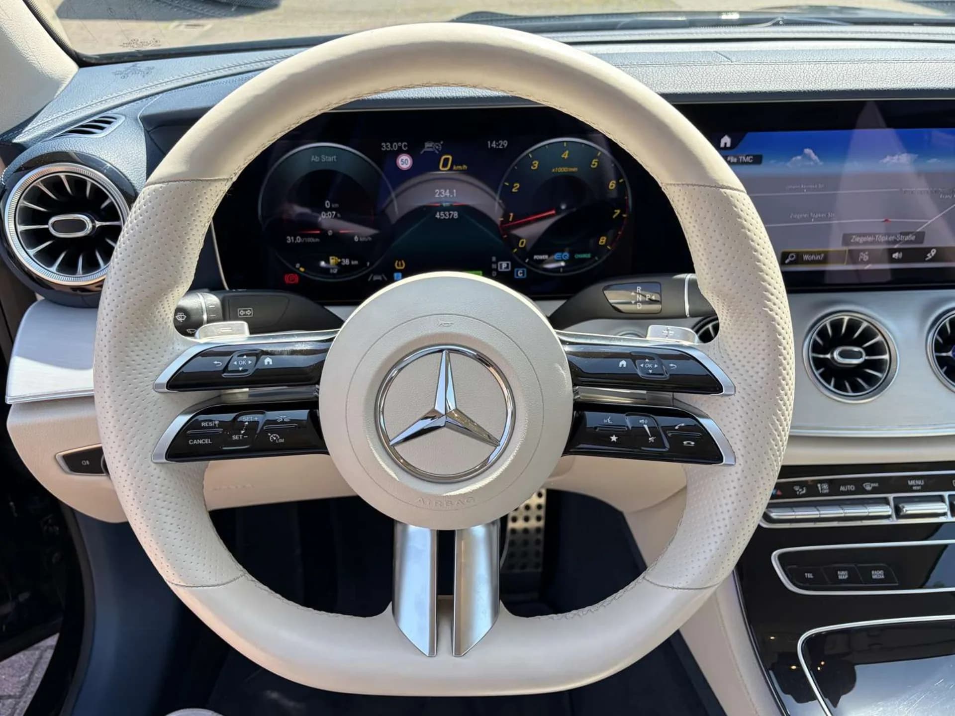 Mercedes-Benz E-класс фото 6
