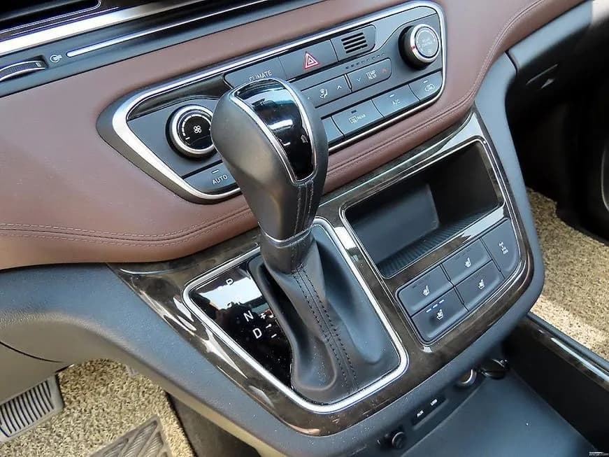 Hyundai Grand Starex фото 8