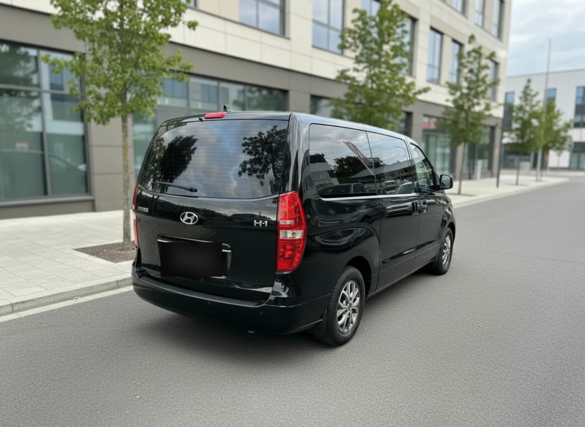 Hyundai H1 фото 2