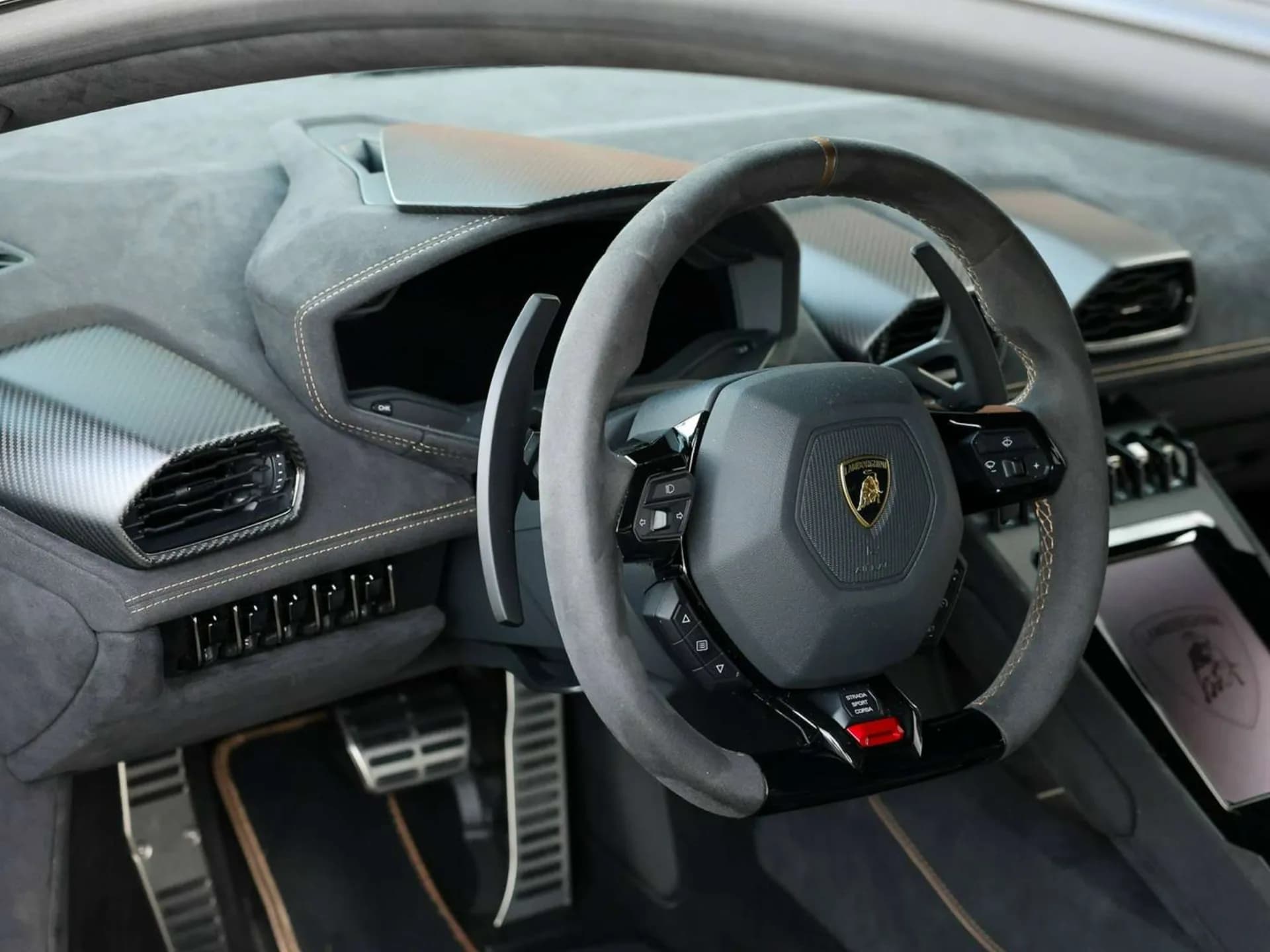 Lamborghini Huracan фото 4