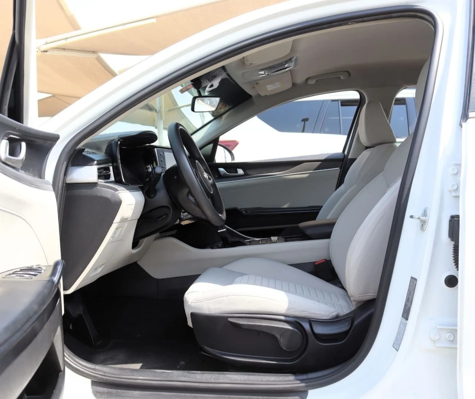 Kia K5 фото 5