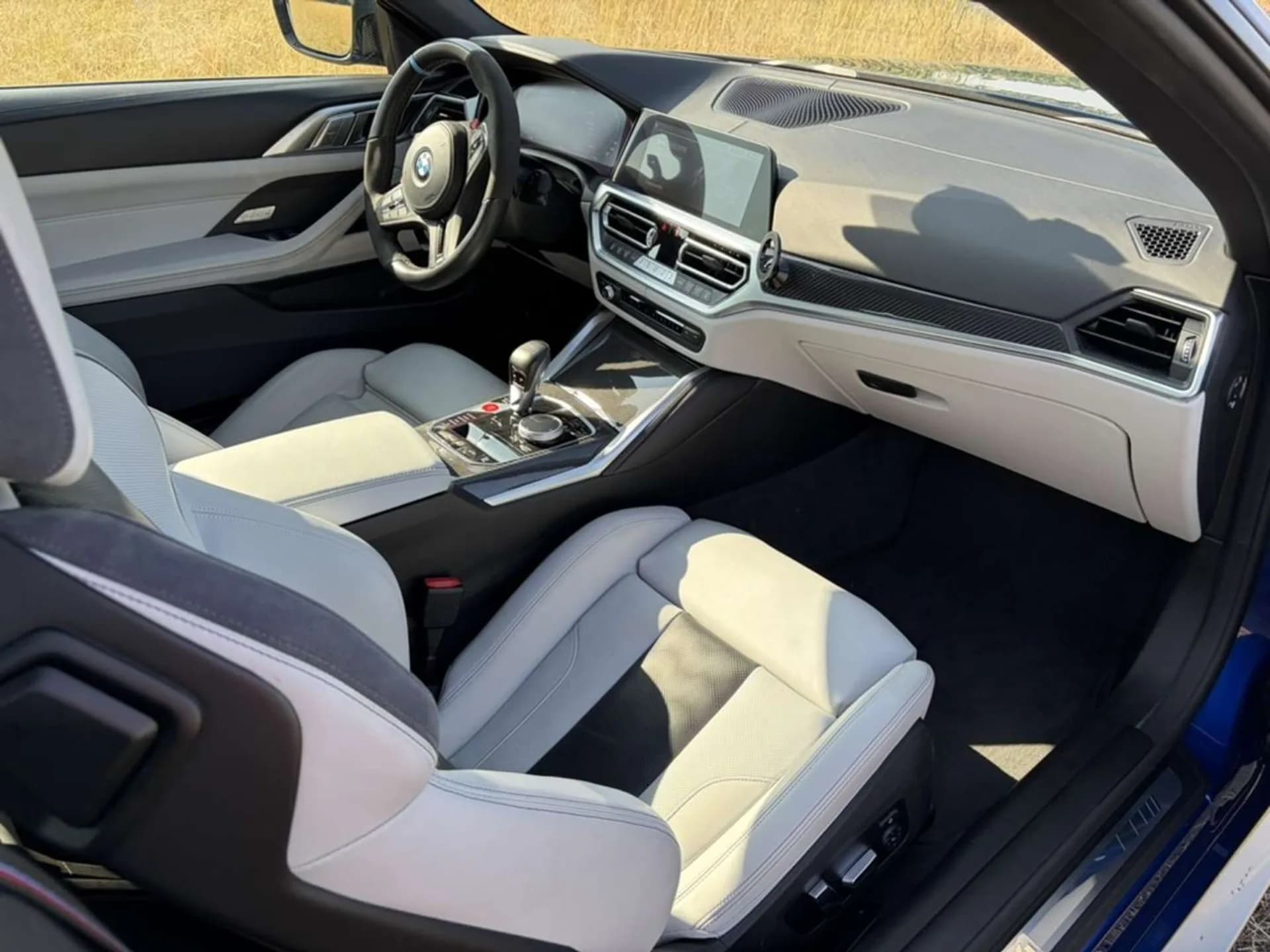 BMW M4 фото 5
