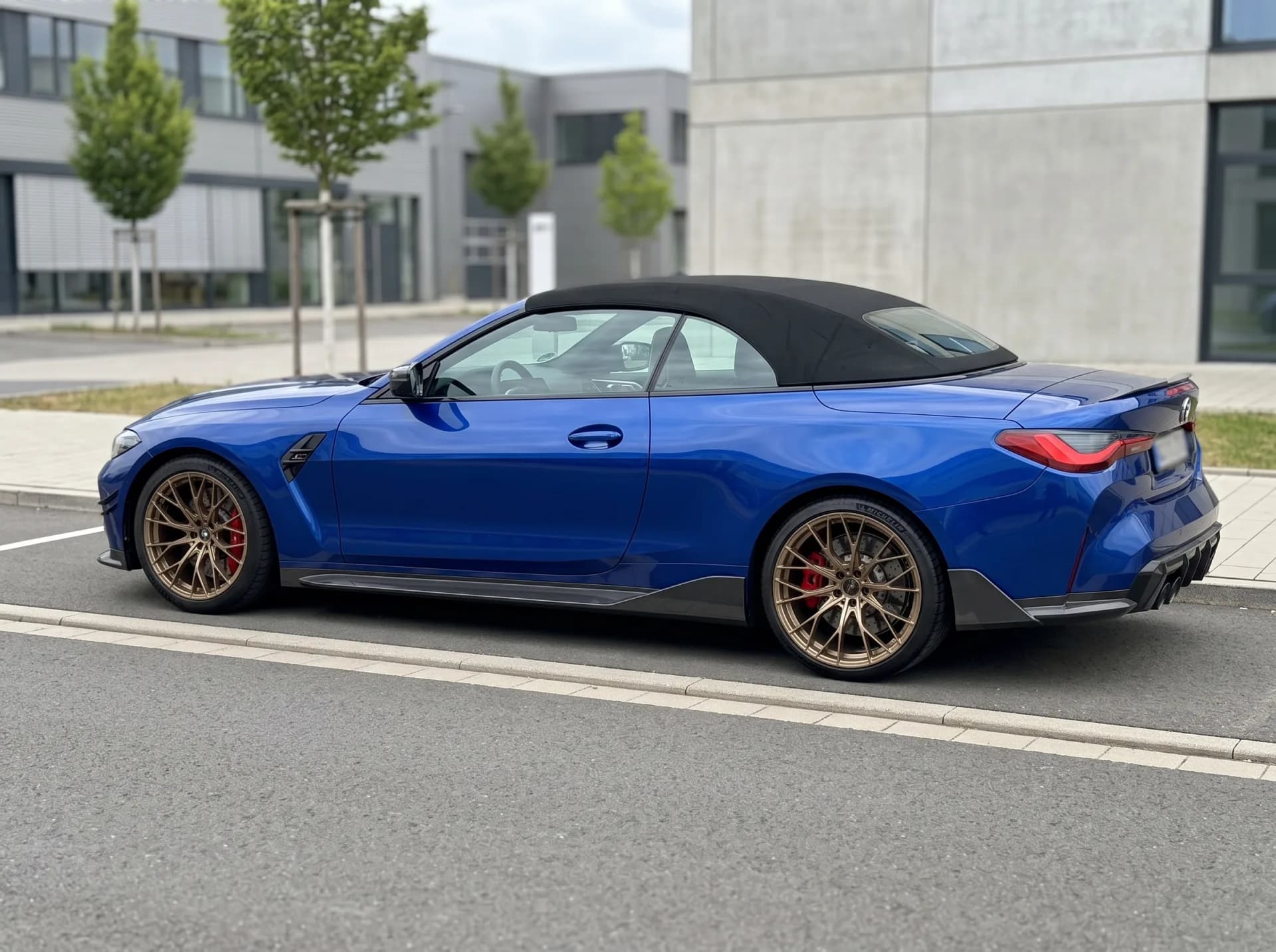 BMW M4 фото 4