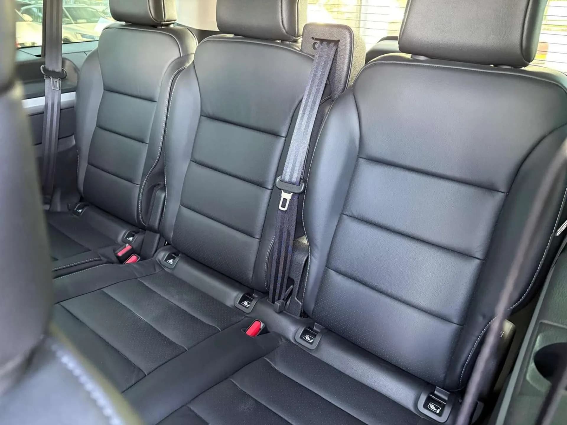 Peugeot Traveller фото 6