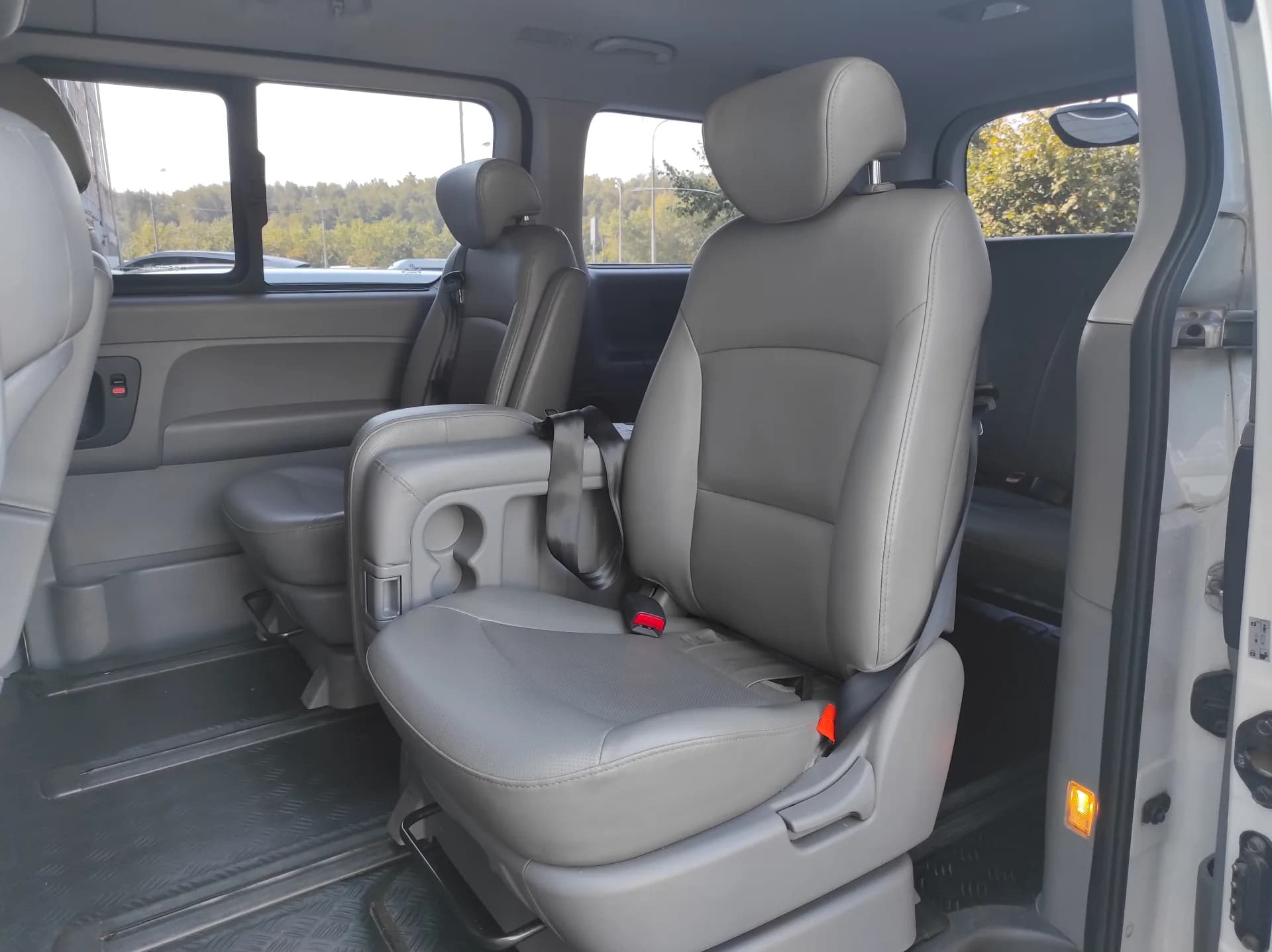 Hyundai Grand Starex фото 4