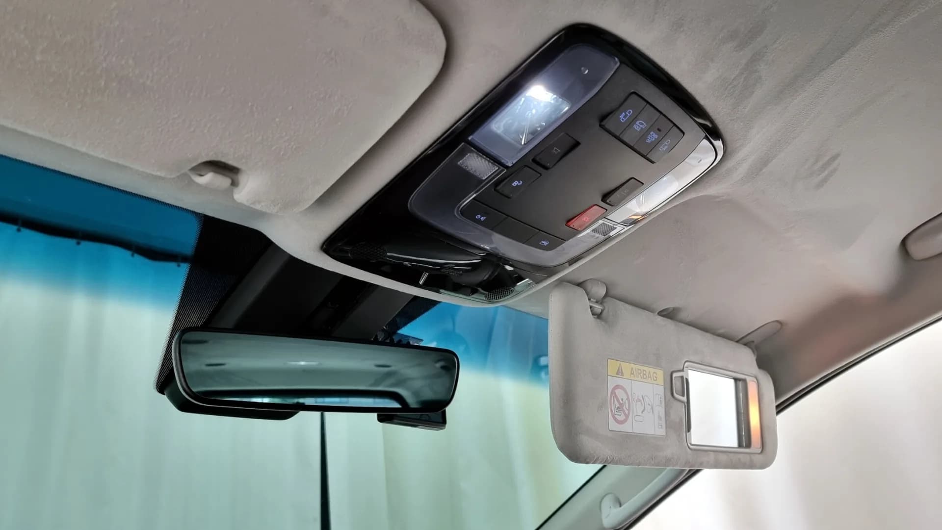 Hyundai Staria фото 10