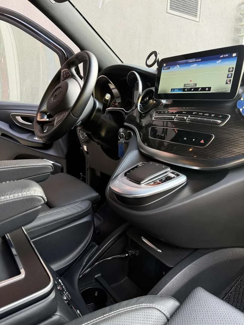 Mercedes-Benz V-класс фото 8