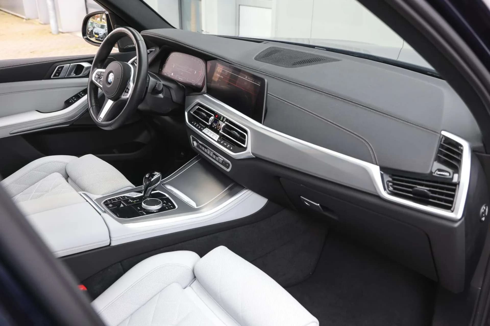 BMW X5 фото 6