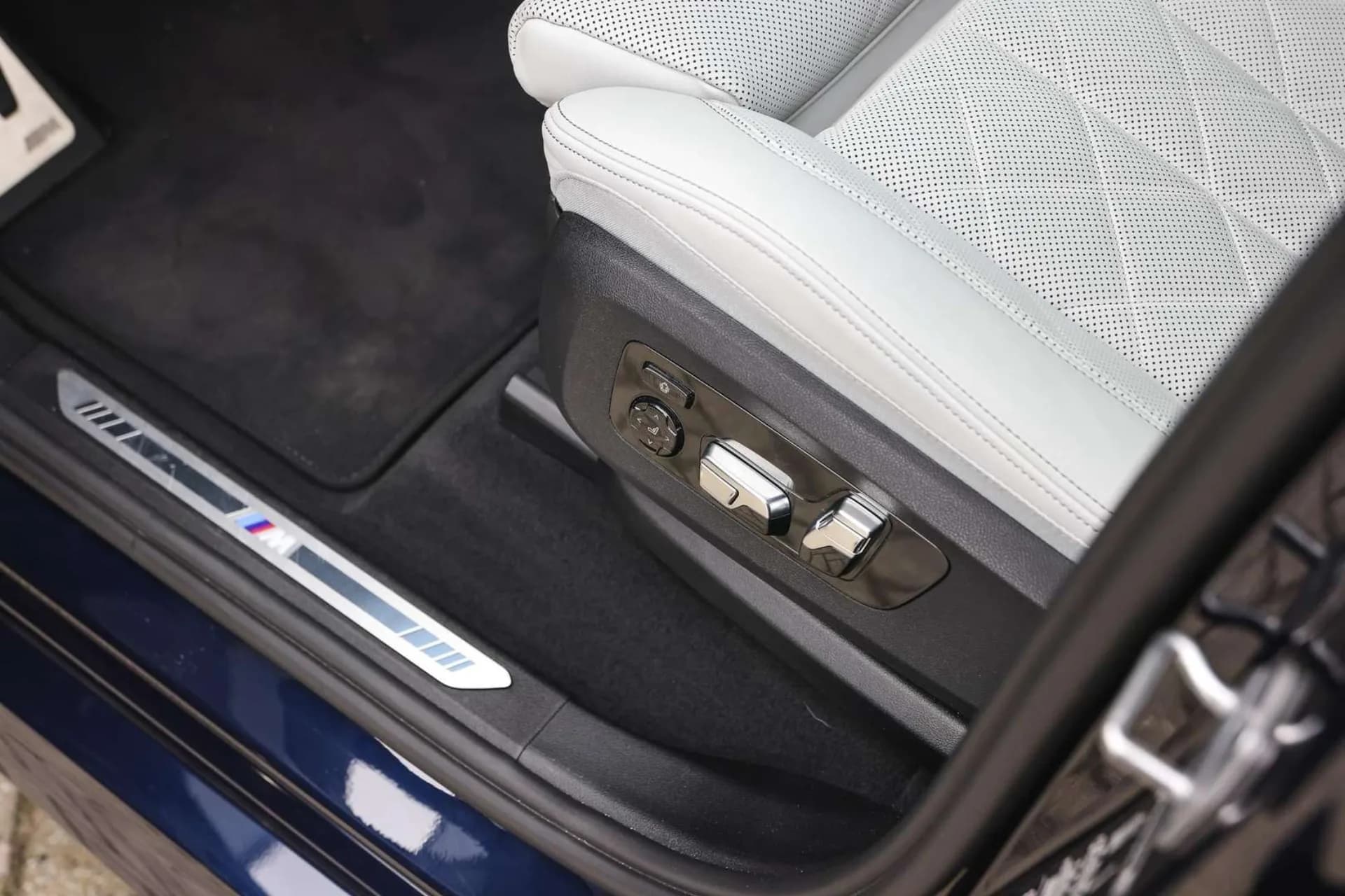 BMW X5 фото 11